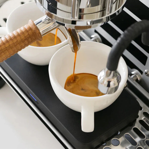 Acaia Umbra Duo coffee brewing scale
