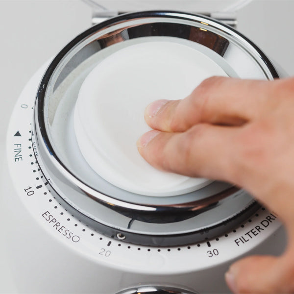 Introvert Silicone Bellows for Niche Zero and Duo designed to minimise grind retention and improve performance