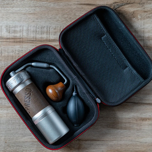 1Zpresso Grinder Case open