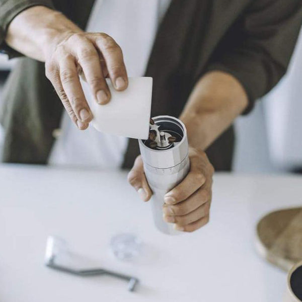 Large Grinds Capacity Hand Grinder