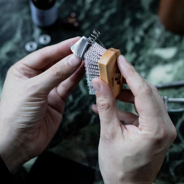 Cleaning Grinder Burrs