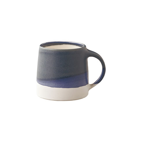 Kinto Handcrafted Porcelain Mug 320ml Navy / White